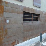 Special adhesives for very difficult surfaces Elasticer